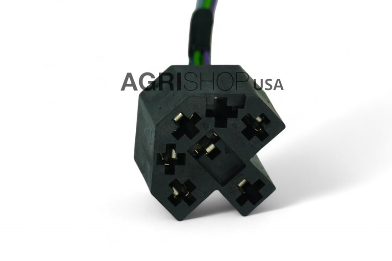JOHN DEERE - AL116548 - ADAPTER WIRING HARNESS - AVAILABLE