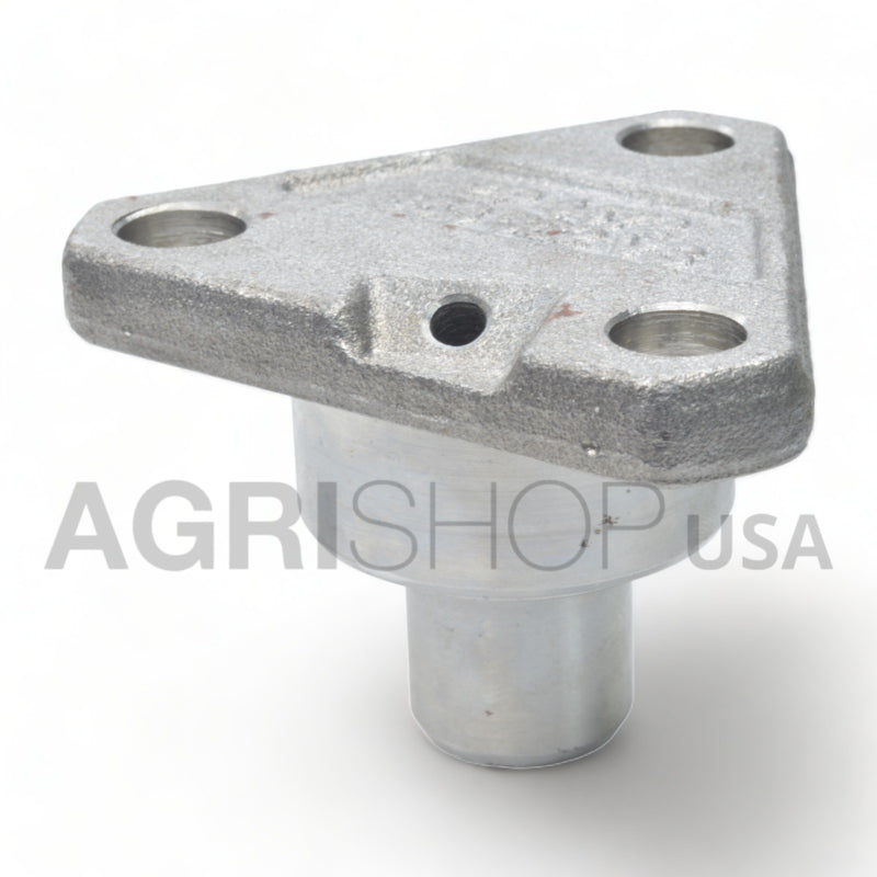 John Deere - L40004 - Trunnion "Available"